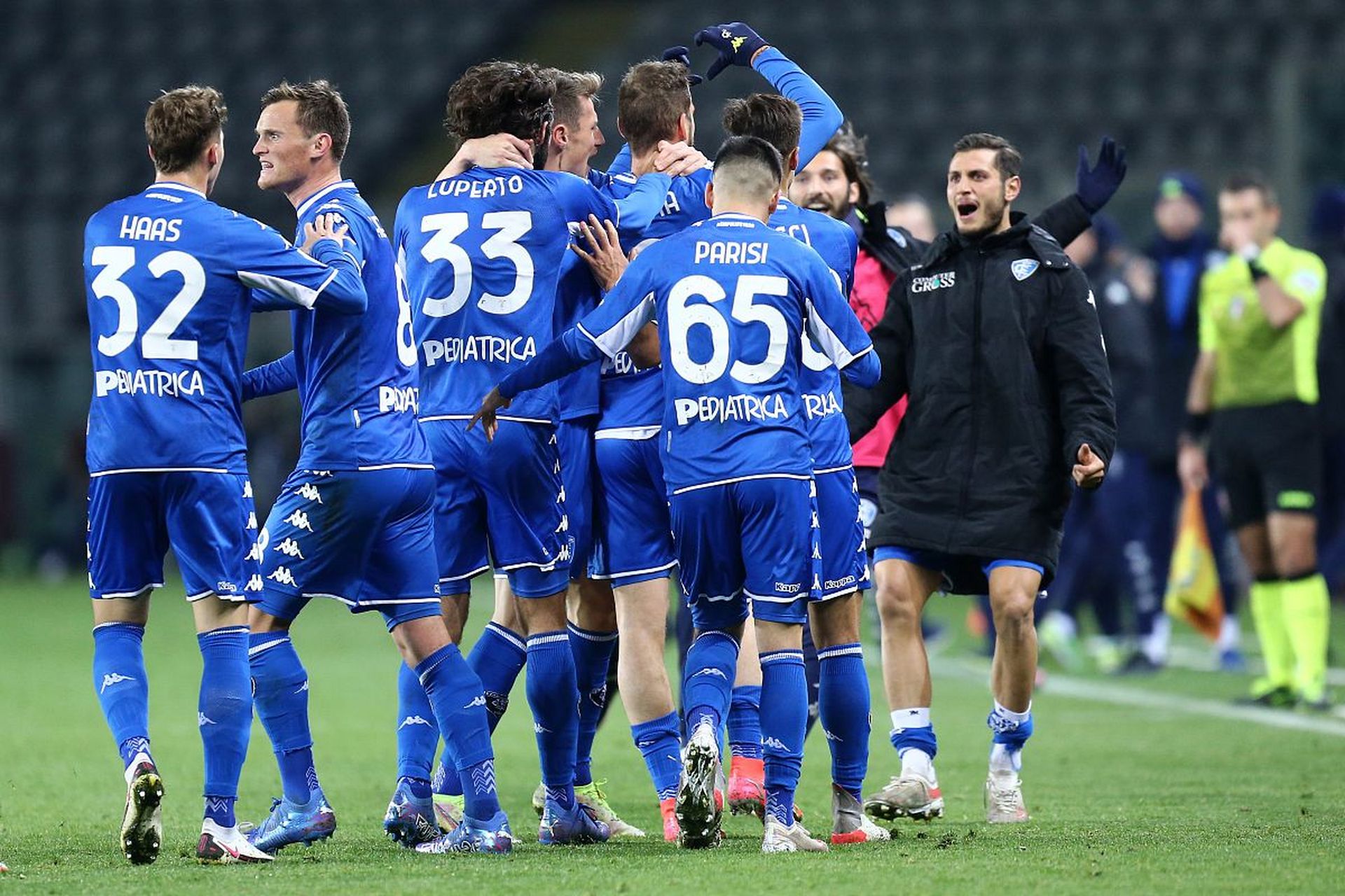 明与佩德里 明与佩德里